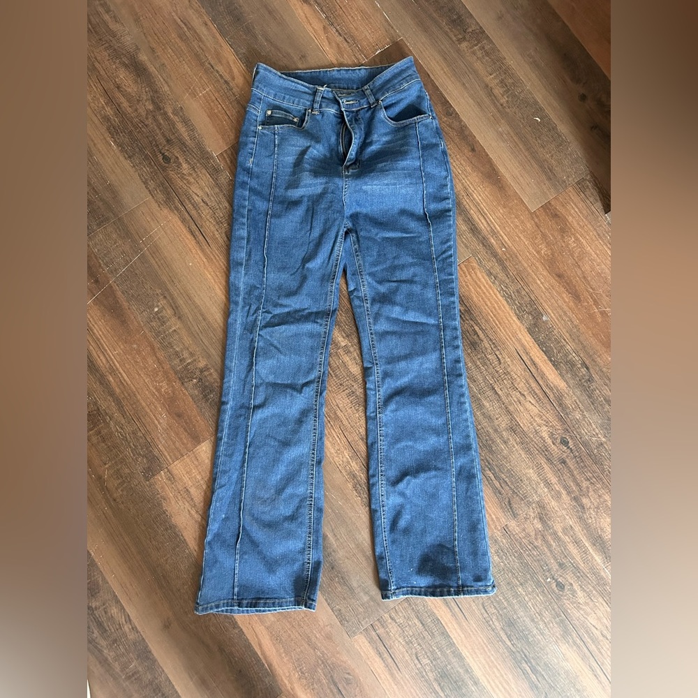 Western Light Flare Jeans